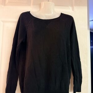 2/$30 Women’s Black Crewneck Sweater